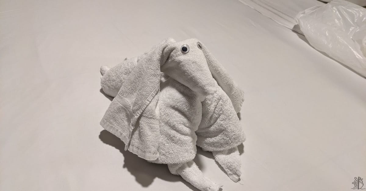 Towel animals stir debate on Carnival cruises